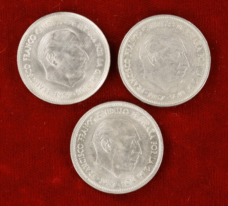 1957*58, *61 y *71. Estado Español. 25 pesetas. Lote de 3 monedas. A examinar. M...