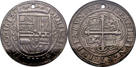 FELIPE III. 8 reales. México. 1613 sobre 2 girado. F. Redondo (royal). Casi SC-. Atractivo tono. Extraordinaria. Rarísima. Única
