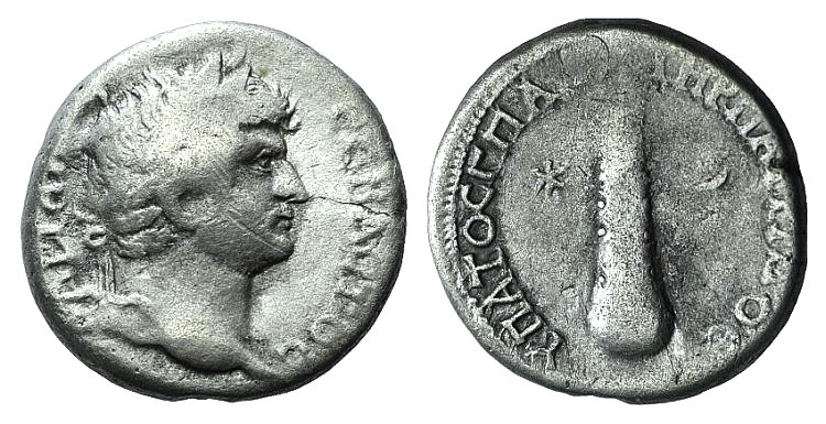 Cappadocia, Caesarea. Hadrian (117-138). AR Didrachm (20mm, 5.98g, 12h). AD 128....