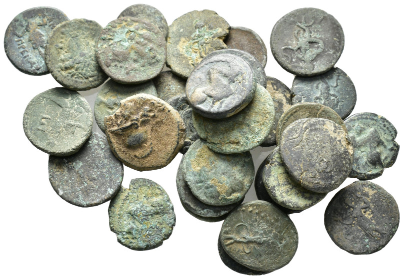 Lot of 30 Greek Æ coins, to be catalog. Lot sold as is, no return.