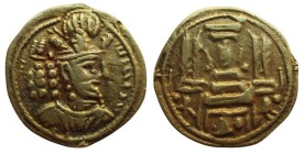India, Kushan Kingdom, Gold
21 mm, 2,81 g