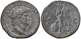 Nerone (54-68) Asse - Testa a d. - R/ La Vittoria in volo a s. sorregge uno scudo - RIC 475 AE (g 10,13)
BB