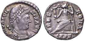 Valente (364-378) Siliqua (Treviri) - Busto diademato a d. - R/ Roma seduta a s. - RIC 27 AG (g 1,74) Dalla vendita Asta del Titano n. 46, lotto 417
...