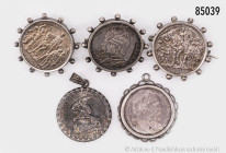 Konv. Münzschmuck, 3 als Broschen und 2 als Anhänger gefasste Silbermünzen, Kaiserreich, dabei 2 Mark 1913, Befreiungskriege (3 x), gemischter Zustand...