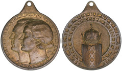Prinz Bernhard und Prinzessin Juliana
Niederlande. Medaille, 1937. 7,78g
Originalöse
ss