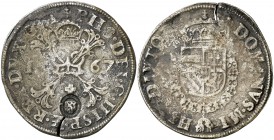 1567. Felipe II. Nimega. 1 escudo Borgoña. (Vanhoudt pág. 272 tipo A). 27,57 g. Resello: león en escudo (De Mey 944) en anverso realizado en 1573 en H...