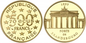 1993. Francia. Monnaie de París. 500 francos (70 ecus). (Fr. 625) (Kr. 1035). 17 g. AU. Puerta de Brandeburgo. Acuñación de 5000 ejemplares. En estuch...