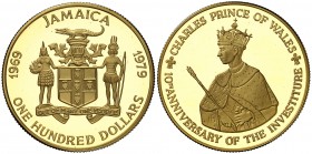 1979. Jamaica. Isabel II. 100 dólares. (Fr. 12) (Kr. 82). 11,34 g. AU. 10º Aniversario de la investidura del Príncipe Carlos. En estuche oficial con c...