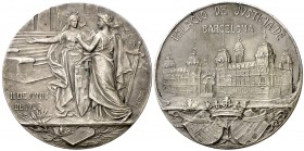 1908. Alfonso XIII. Barcelona. (V. 637 var) (Cru.Medalles 1037 var). 180,22 g. Bronce plateado. 70 mm. En canto: "MUESTRA". Firmado: Parera-Rodríguez....