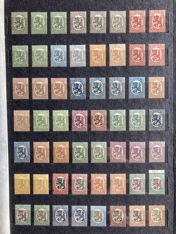 Collection of Stamps - Finland, some variations
Sold as seen, no return. Album w...