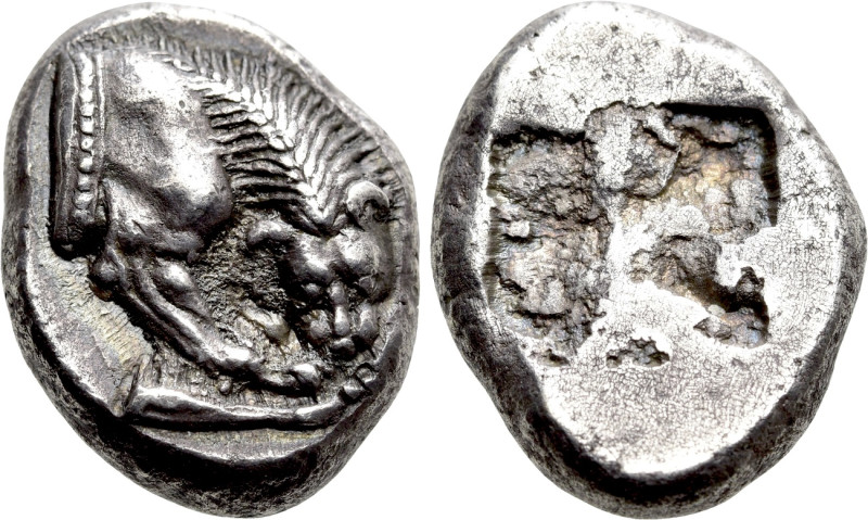 LUCANIA. Velia. Drachm (Circa 535-510 BC). 

Obv: Forepart of lion right, eati...