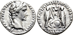 AUGUSTUS (27 BC-14 AD). Denarius. Lugdunum