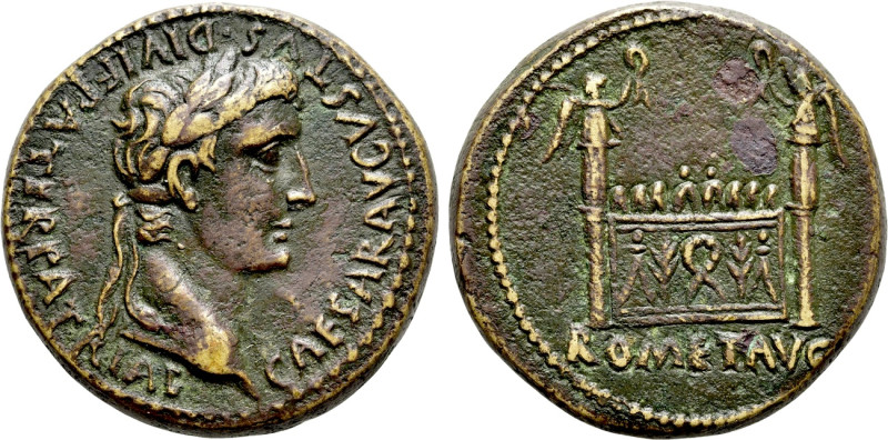 AUGUSTUS (27 BC-14 AD). Dupondius. Lugdunum. 

Obv: CAESAR AVGVSTVS DIVI F PAT...