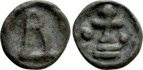 BASIL I THE MACEDONIAN (867-886). Ae. Cherson