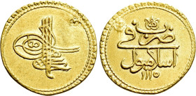 EGYPT. Ahmed III (1703-1730). GOLD Findik. Instambul. Dated AH 1115