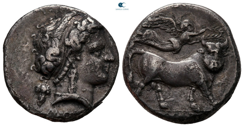 Campania. Neapolis circa 320-300 BC. 
Nomos AR

21 mm, 7,32 g

Diademed hea...