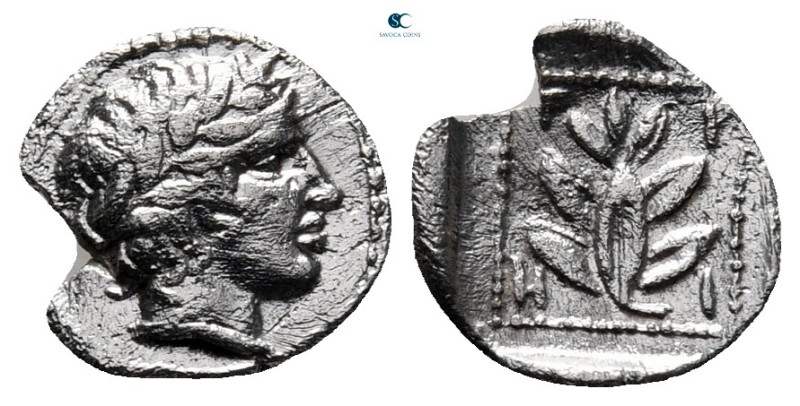Macedon. Chalkidian League circa 420-390 BC. 
Trihemiobol AR

10 mm, 0,47 g
...
