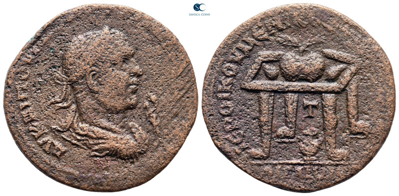 Cilicia. Aigeai. Valerian I AD 253-260. 
Bronze Æ

31 mm, 20,17 g

Laureate...