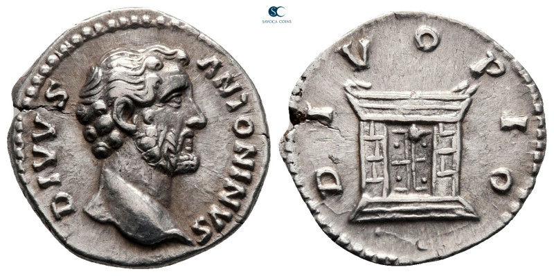 Divus Antoninus Pius AD 161. Rome
Denarius AR

18 mm, 3,35 g

DIVVS ANTONIN...