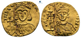 Leo III the "Isaurian", with Constantine V AD 717-741. Constantinople. Semissis AV