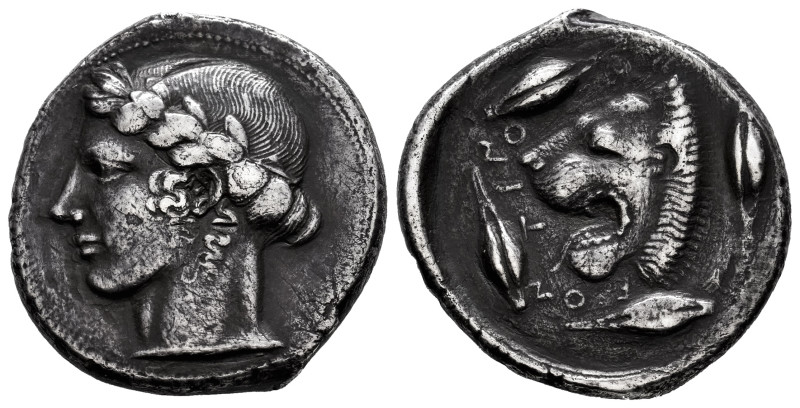 Sicily. Leontinoi. Tetradrachm. 440-430 BC. (Seaby-834 var). (Sng Ans-235). Anv....