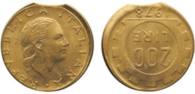 Italy Republic 200 Lire 1978 R Rome mint Mint Error Curved Clips & Struck 10% Off Cente Bronzital UNC 4.9g KM# 105