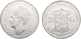 Netherlands Kingdom Wilhelmina I 2½ Gulden 1933 Utrecht mint Deep hair lines Silver UNC 25g KM# 165