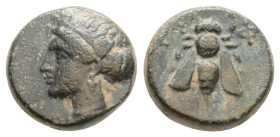 IONIA. Ephesos. Ae (Circa 375-325 BC).
Obv: Female head left, wearing mural-crown.
Rev: E - Φ.
Bee.
SNG von Aulock 1839; SNG Copenhagen 256; BMC 68.
C...
