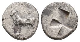 Bithynia, Kalchedon AR . c. 340-320. Bull standing l. on grain ear / Four-part square of mill-sail pattern. 
1g 10.7mm