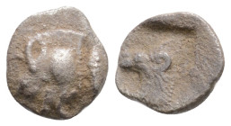 Mysia, Kyzikos AR Hemiobol (?). 525-475 BC. Forepart of boar left, tunny fish behind / Head of roaring lion left, within incuse square.
0.4g 8.3mm