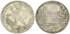 Zürich, AR 1/2 Taler 1751, Stadtansicht 

 Zürich , Stadt. AR 1/2 Taler 1751 (33 mm, 13.59 g). Stadtansicht.
HMZ 2-1165uu.

Fein getönt und sehr ...
