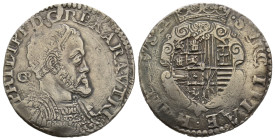 Napoli, Filippo II 1554-1598, Secondo periodo
1/2 Ducato, AG 13 g.
Ref : CNI 862, MIR 174/1
Conservation : nettoyage sinon TTB