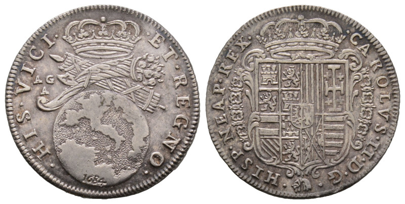 Napoli, Carlo II 1674-1700
Tari, 1684, AG 5.61 g.
Ref : MIR 298/2
Conservation :...