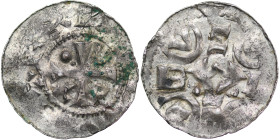 Germany. Anonymous emitter. Ca 1050-1060. AR Denar (18mm, 1.00g). Bardowick mint. Cross, in angles R-O-T-•/ HAN / BAR cross written, in half circles [...