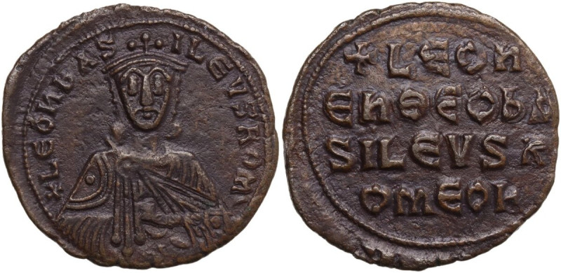 Leo VI the Wise (886-912). AE Follis, Constantinople mint. Obv. Crowned bust fac...