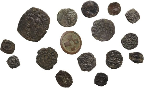 Miscellaneous. Medieval and Oriental. Multiple lot of sixteen (16) AE coins (one...