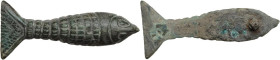 Bronze fibula in the shape of a fish, details engraved. Roman. 55 mm.