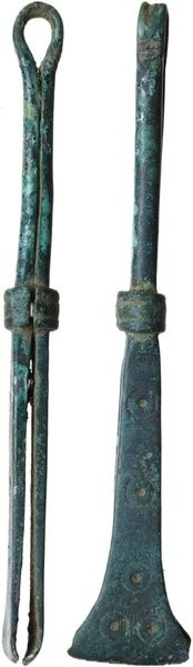 Bronze tweezers, decorated. Roman. 86 mm. Lovely bluish green patina.