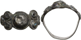Byzantine silver ring with embossed bezels. Balcanic-danubian area, c. 5th-6th cent. AD. Inner diameter: 19 mm. 4.28 g.