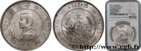 CHINA
Type : 1 Dollar ou Yuan Sun Yat-Sen - Naissance de la République 
Date : 1927 
Quantity minted : - 
Metal : silver 
Millesimal fineness : 900  ‰...