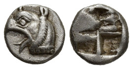 Ionia. Phokaia 530-500 BC. Diobol AR (9mm, 1.65 g). Head of griffin left / Incuse square punch.