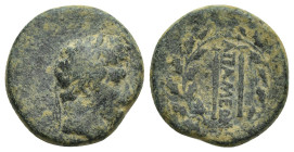 Phrygia, Apameia Æ (17mm, 4.8 g). Circa 2nd-1st century BC. Laureate male head (Augustus?) to right / AΠAMEΩN between two flutes; all within oak wreat...