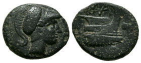 REYES DE MACEDONIA, Demetrios I Poliorketes. Ae15. (Ae. 2,42g/15mm). 300-295 a.C. (SNG Alpha Bank 945). Anv: Cabeza de Atenea con casco a derecha. Rev...
