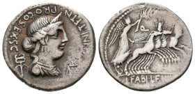 GENS ANNIA. Denario. (Ar. 3,71g/20mm). 82-81 a.C. Hispania. (Crawford 366/2b; FFC 141). Anv: Busto diademado de Anna Perenna a derecha, alrededor leye...