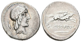 GENS CALPURNIA. Denario. (Ar. 3,66g/19mm). 90 a.C. Roma. (Crawford 340/1; FFC 315). Anv: Cabeza de Apolo laureada a derecha, detrás grano, delante tre...