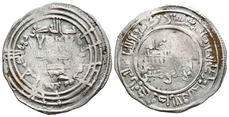 CALIFATO DE CÓRDOBA. Abd al- Rahman III al-Nasir. Dírham (Ar. 3,14g/25mm). 333 H...