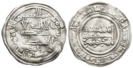 CALIFATO DE CÓRDOBA. Abd al- Rahman III al-Nasir. Dírham (Ar. 2,36g/23mm). 345 H. Madinat al-Zahra. Con Muhammad en I.A. (Vives 428, Frochoso 345.8d)....