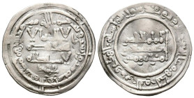 CALIFATO DE CÓRDOBA. Abd al- Rahman III al-Nasir. Dírham (Ar. 2,77g/23mm). 346 H. Madinat al-Zahra. Con Muhammad en I.A. (Vives 429, Frochoso 346.6d)....