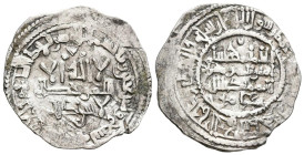 CALIFATO DE CÓRDOBA. Hisham II al-Muayyad. Dírham (Ar. 2,95g/24mm). Al-Andalus. 379 H. Con Amir en II.A. (Vives 510, Frochoso 379.96d). MBC+.