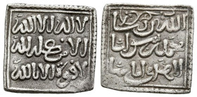 ALMOHADES. Anónima a nombre del imán al-Mahdi. Dírham (Ar. 1,50g/14mm).( Vives 2088, Hazard 2101). MBC+.